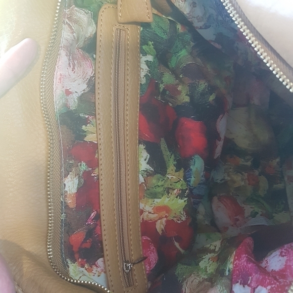 Holy Hanna Zippered Handbag with Adjustable Shoulder Strap - Picture 9 of 16